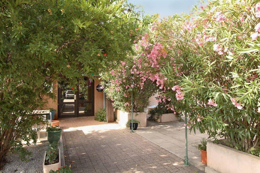 Hôtel au Relais de Trans Draguignan Exterior foto
